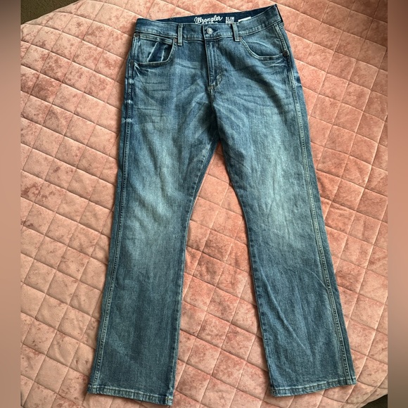 Wrangler ‘Retro Slim Boot’ Jeans - Picture 3 of 3